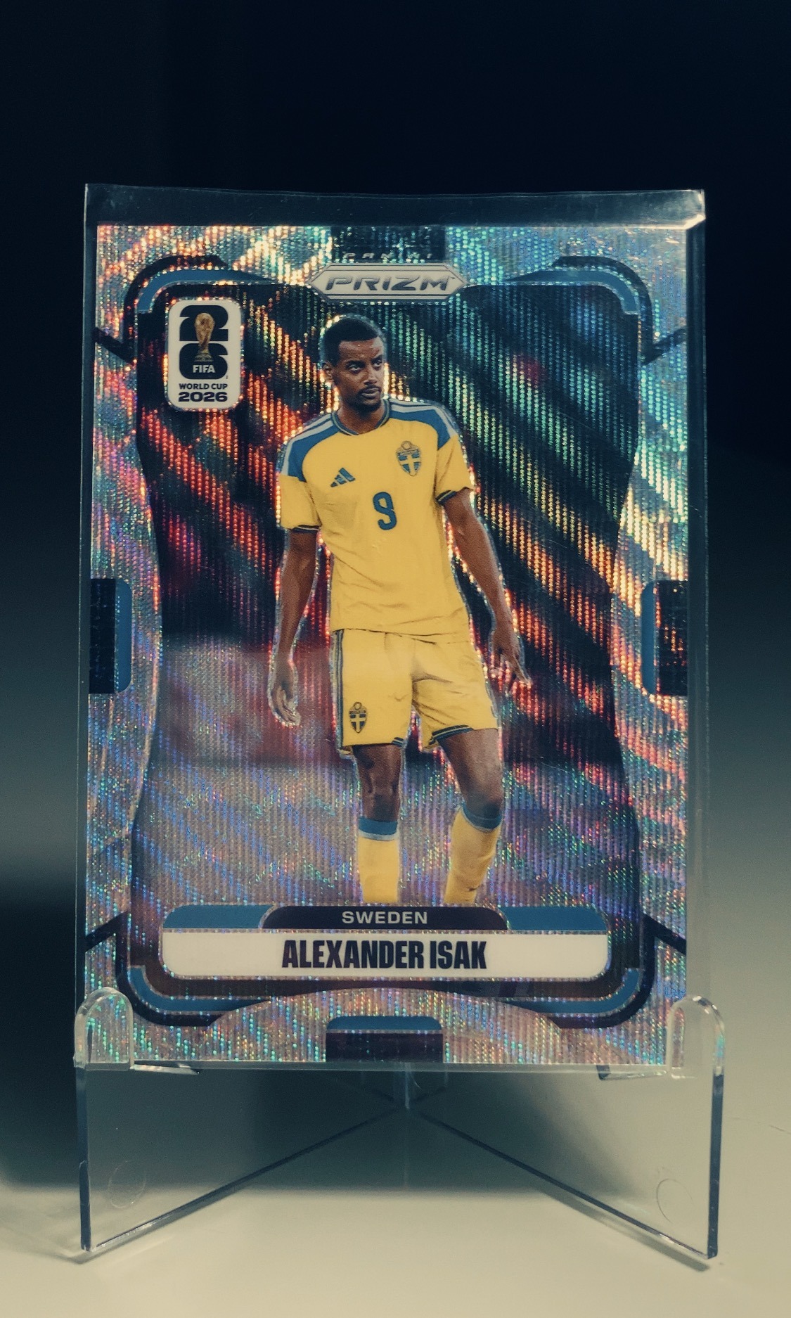 Alexander Isak — Panini Prizm FIFA World Cup 2026 Wave — frente