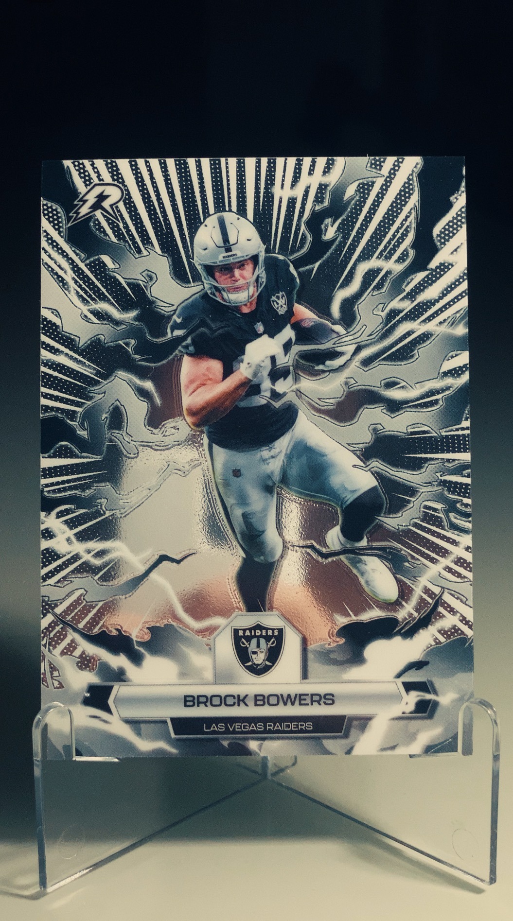Brock Bowers — 2025 Topps Resurgence