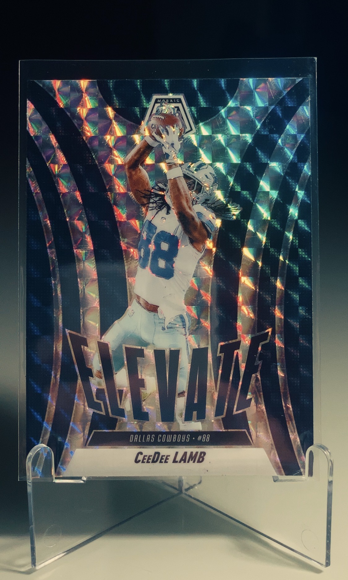 CeeDee Lamb — Panini Mosaic Elevate Refractor