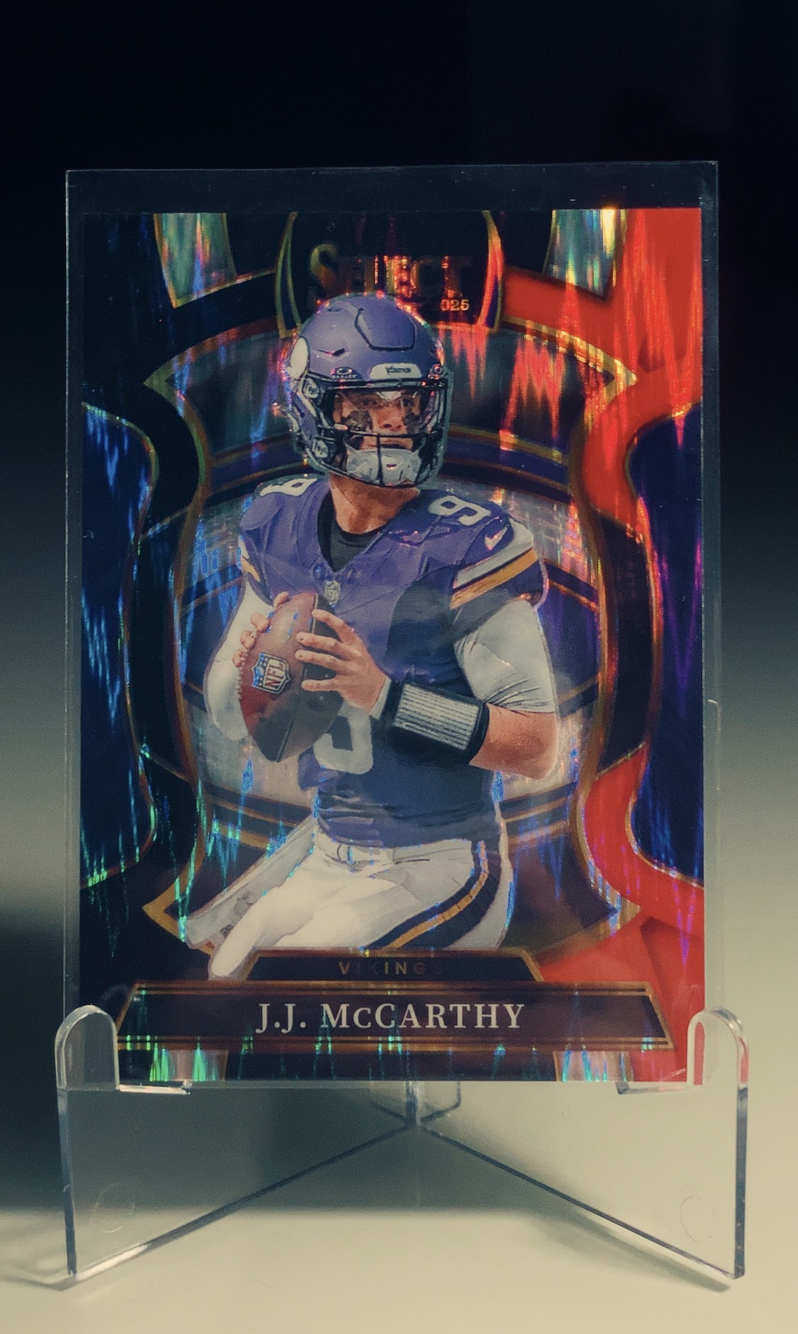 J.J. McCarthy — Panini Select Red — frente