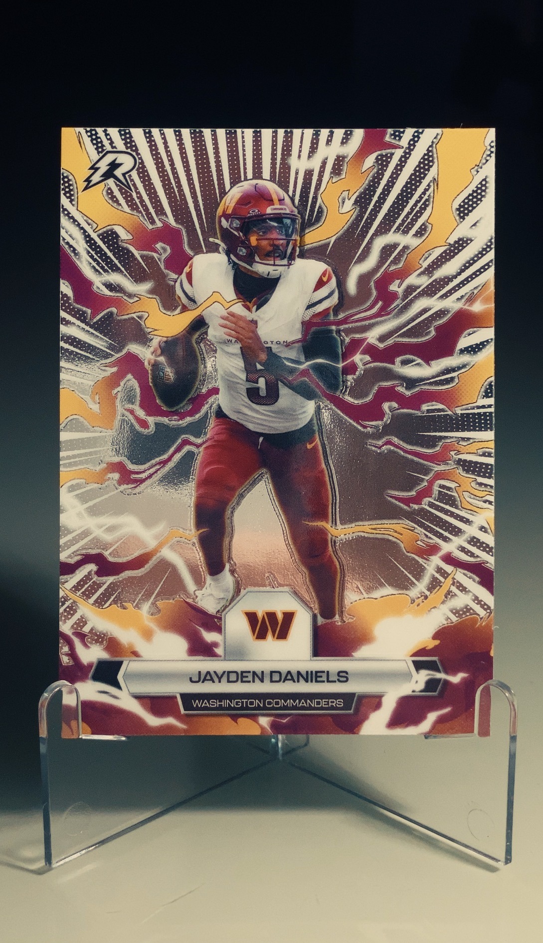 Jayden Daniels — 2025 Topps Resurgence