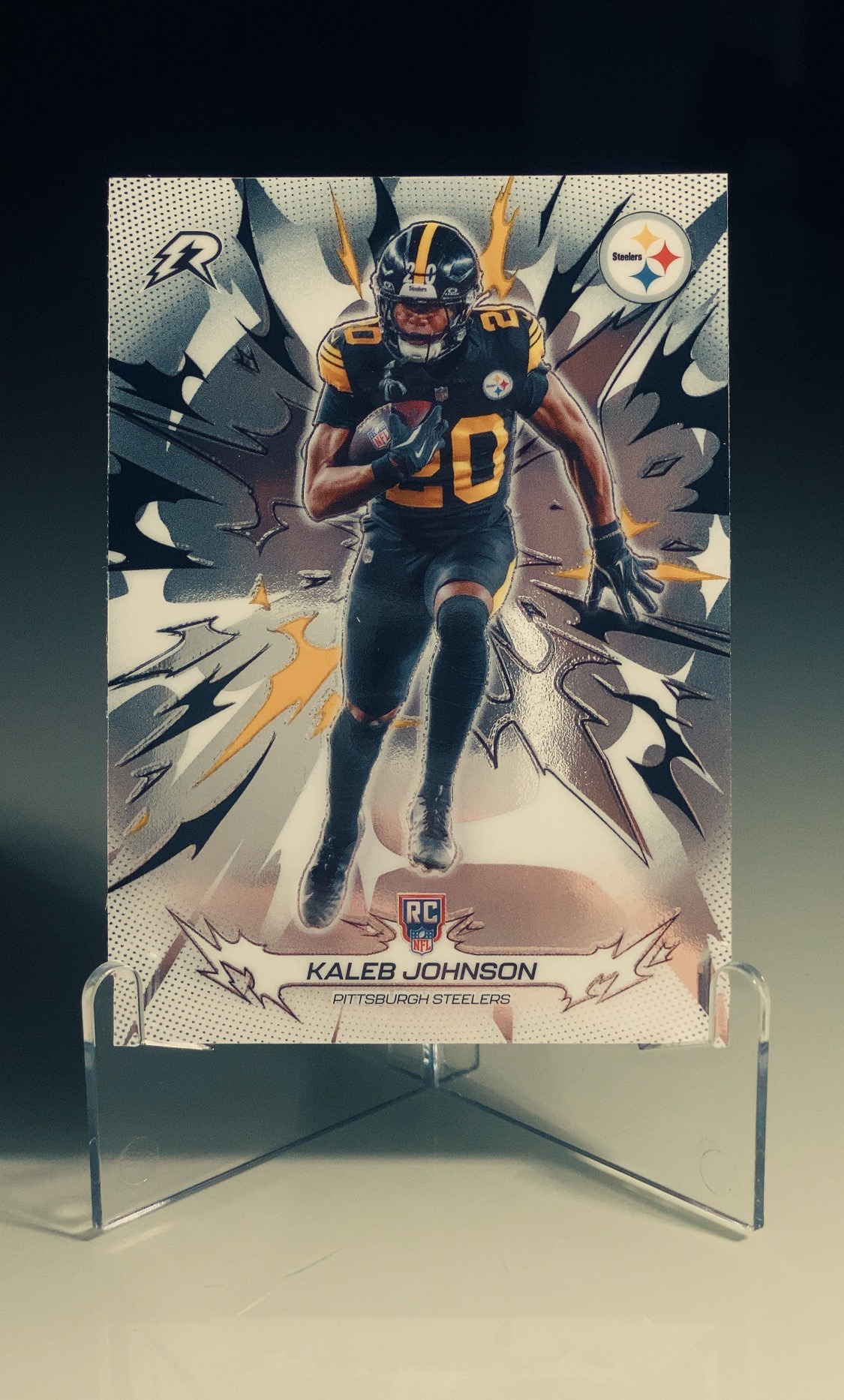 Kaleb Johnson — 2025 Topps Resurgence — frente