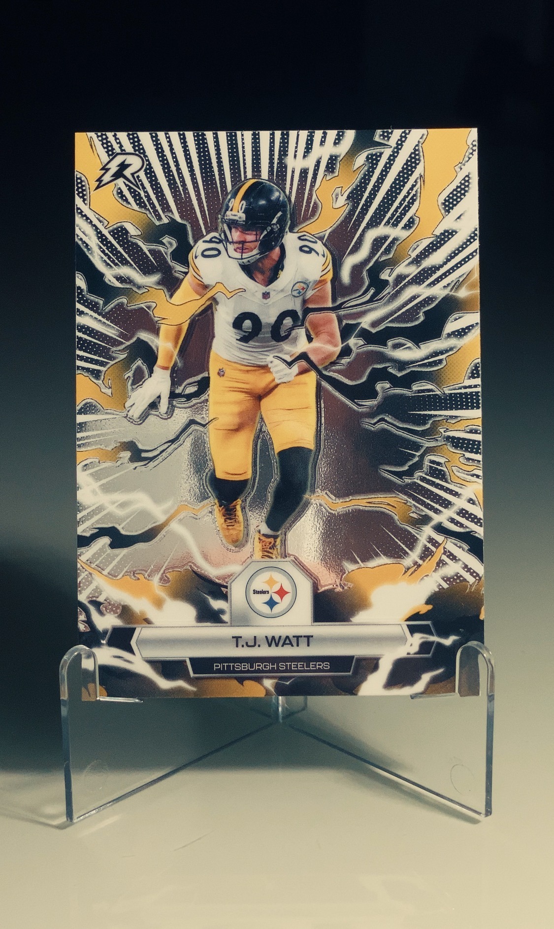 T.J. Watt — 2025 Topps Resurgence