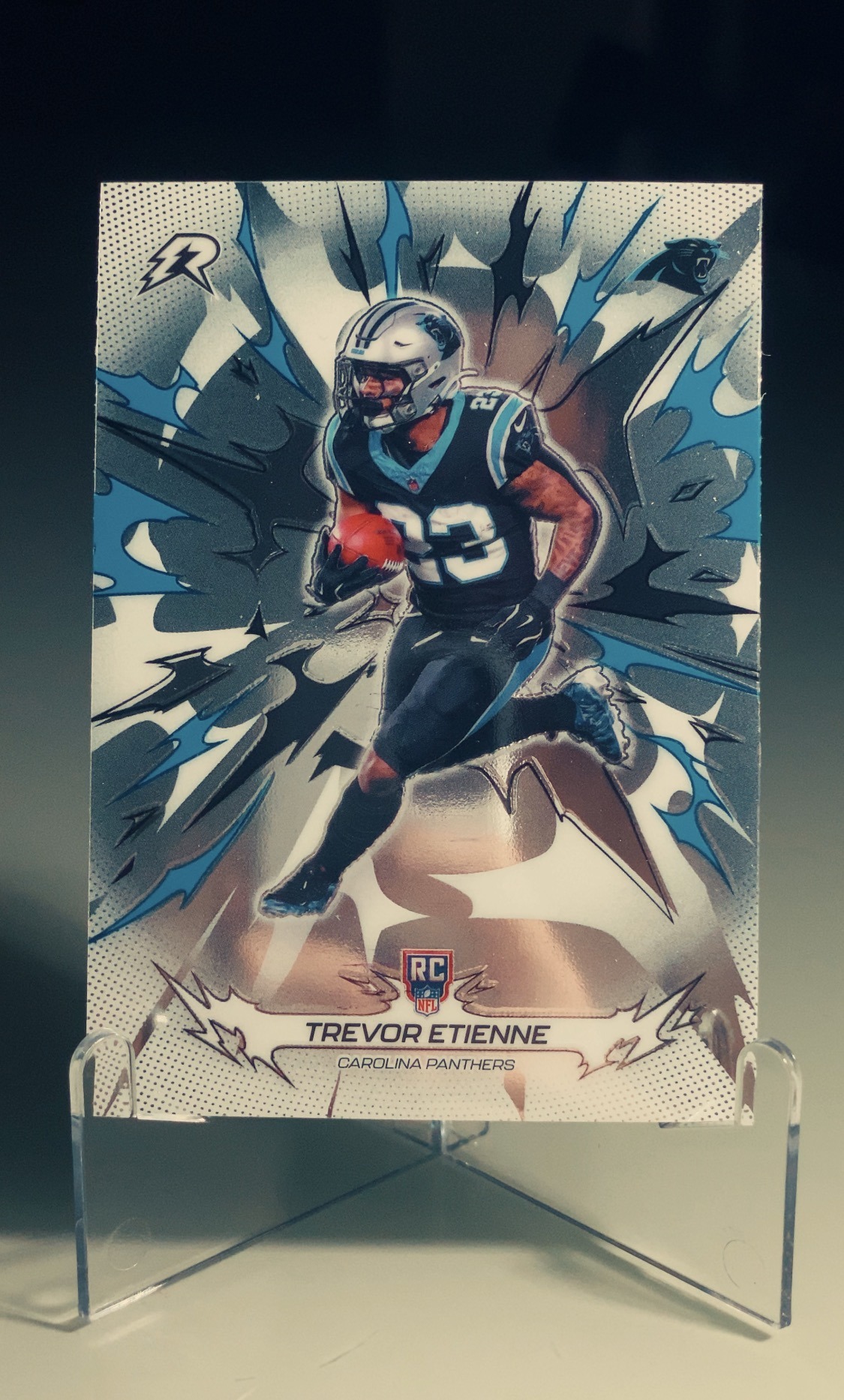 Trevor Etienne — 2025 Topps Resurgence